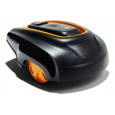 McCULLOCH ROB RM1000 ROBOT LAWN MOWER FOR THE AUTOMATIC LAWN