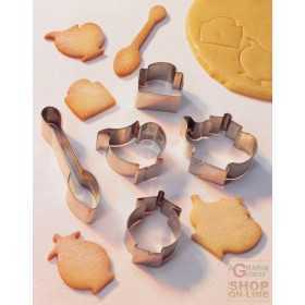 FACKELMANN STEEL COOKIE CUTTERS, ASSORTED SHAPES 5 PCS. ART.