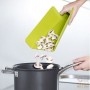 FACKELMANN GREEN MULTIFUNCTION CUTTING BOARD BY PRESSING THE
