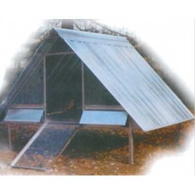 METALLIC NET CHICKEN CAGE AND FIVE-SEATER ROOF