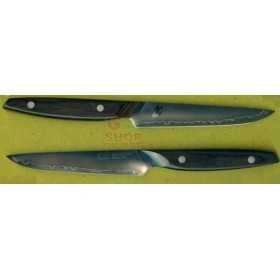 KAI SET OF 2 TABLE KNIVES IDEAL FOR STEAKS AND MEAT