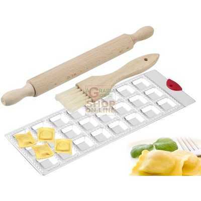 MAX STAMPO RAVIOLI QUADRI 24PZ C/ACCESSORI 