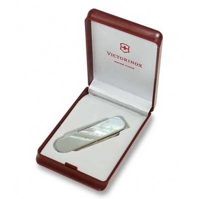 VICTORINOX MULTIPURPOSE MOTHER OF PEARL CHEEKS GIFT BOX