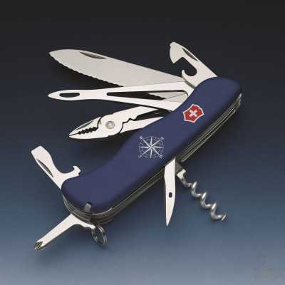 VICTORINOX MULTIPURPOSE SKIPPER IN BLISTER