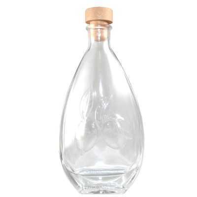 V / T IMPERIAL GLASS BOTTLE WITH CAP CC. 250
