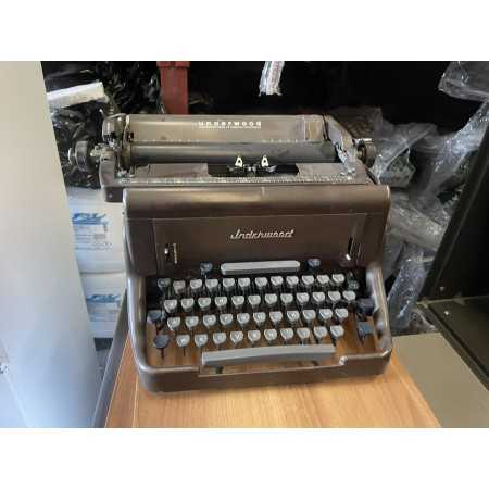 Macchina da scrivere originale vintage Underwood usata
