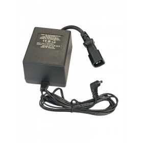Alimentatore TI57R-05650-EEN/SY 50-14000-009 REV.A 230V 50Hz 5.2V DC 650mA