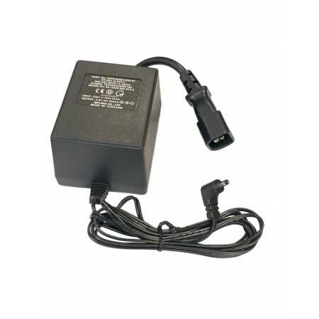 Alimentatore TI57R-05650-EEN/SY 50-14000-009 REV.A 230V 50Hz 5.2V DC 650mA