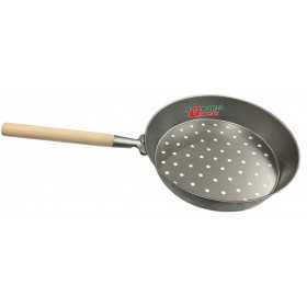 PAN FOR CHESTNUTS WITH STAINLESS STEEL HOLES AND WOODEN HANDLE