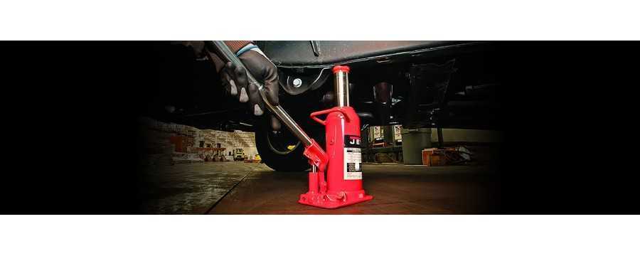Hydraulic jacks